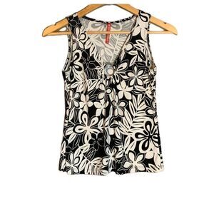 By Deep Los‎ Angeles white & black tank top